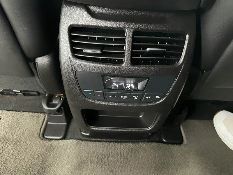 Acura MDX — фото 13