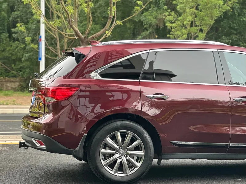 Acura MDX — фото 6