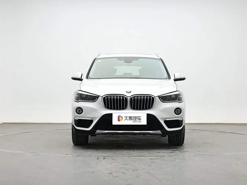 BMW X1 — фото 2