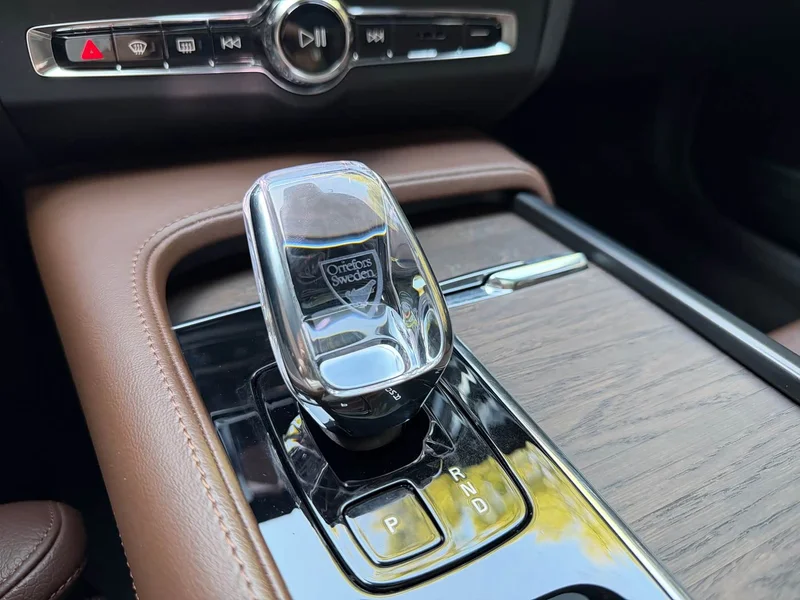 Volvo S90 — фото 11