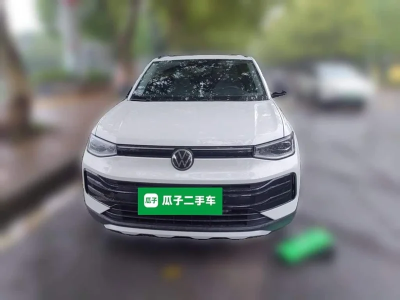 Volkswagen Tharu — фото 2