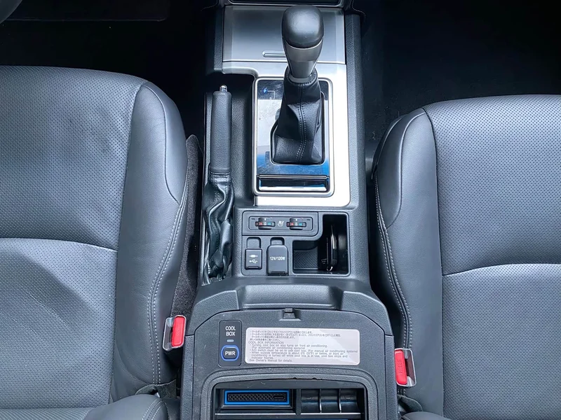 Toyota Prado — фото 14
