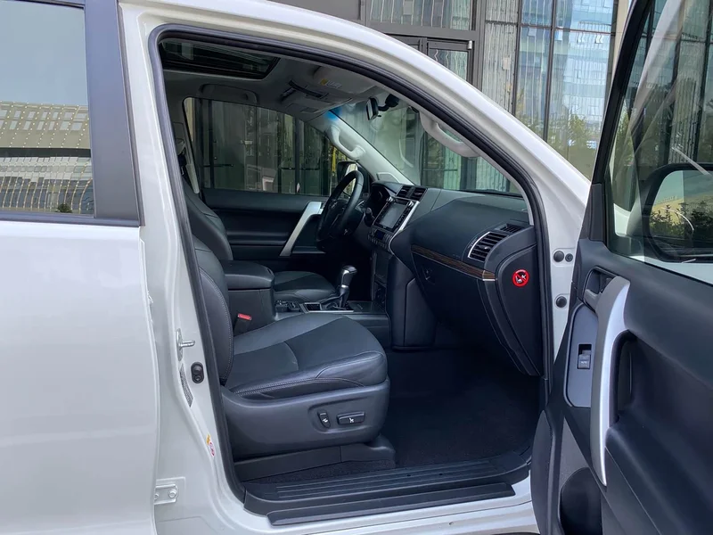 Toyota Prado — фото 17