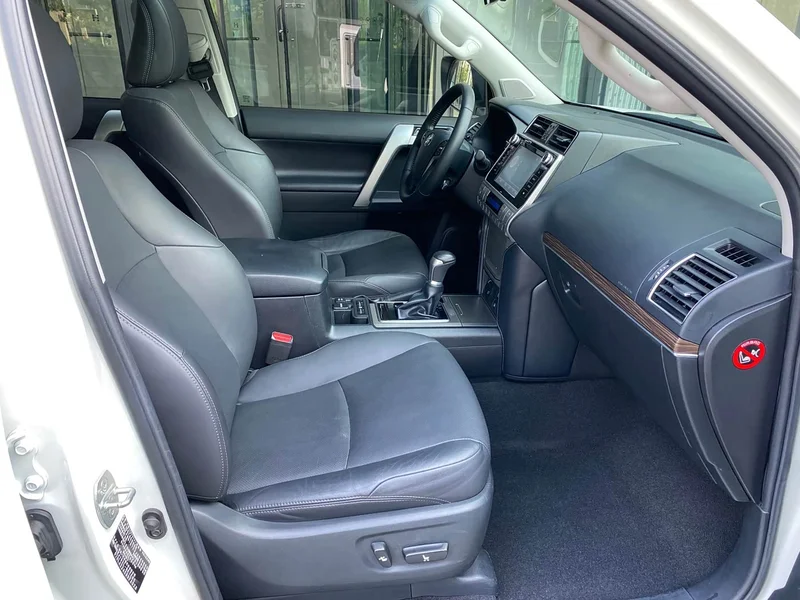 Toyota Prado — фото 23
