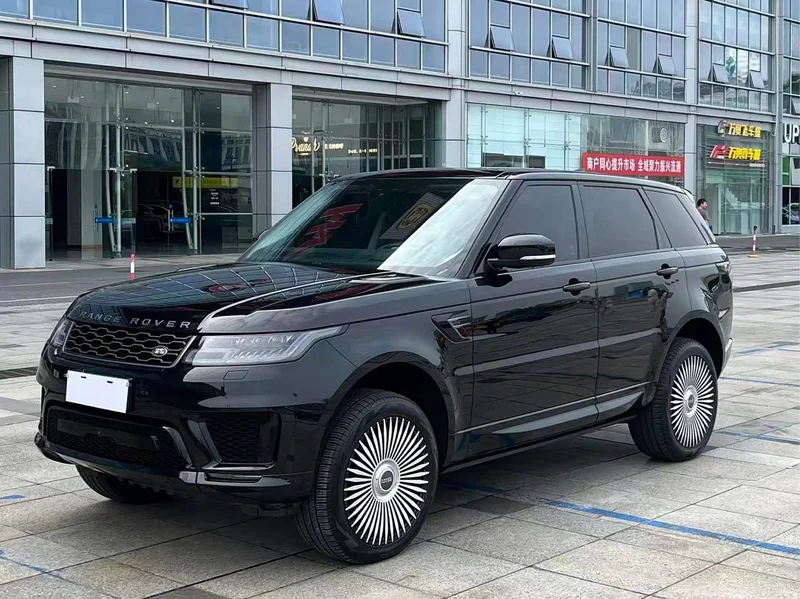 Land Rover Range Rover — фото 1
