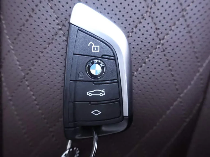 BMW X3 — фото 26