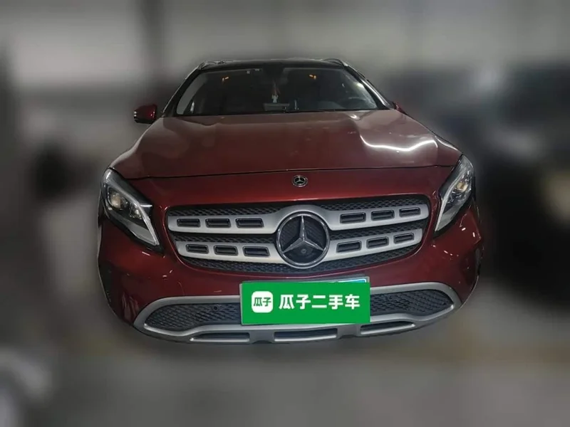 Mercedes-Benz GLA — фото 1