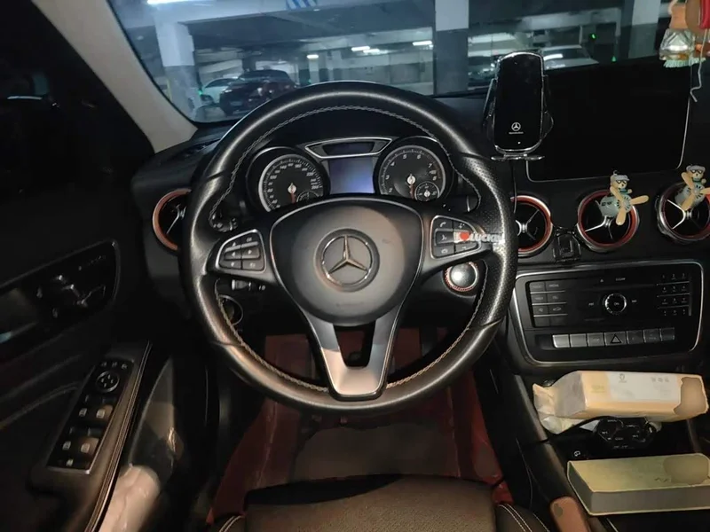 Mercedes-Benz GLA — фото 11