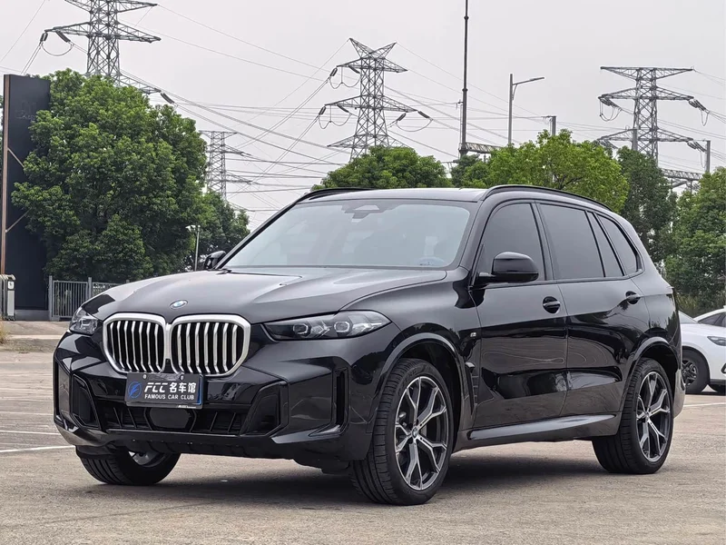 BMW X5 — фото 1