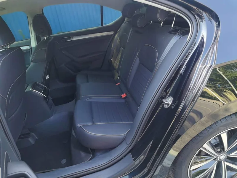 Skoda Superb — фото 13