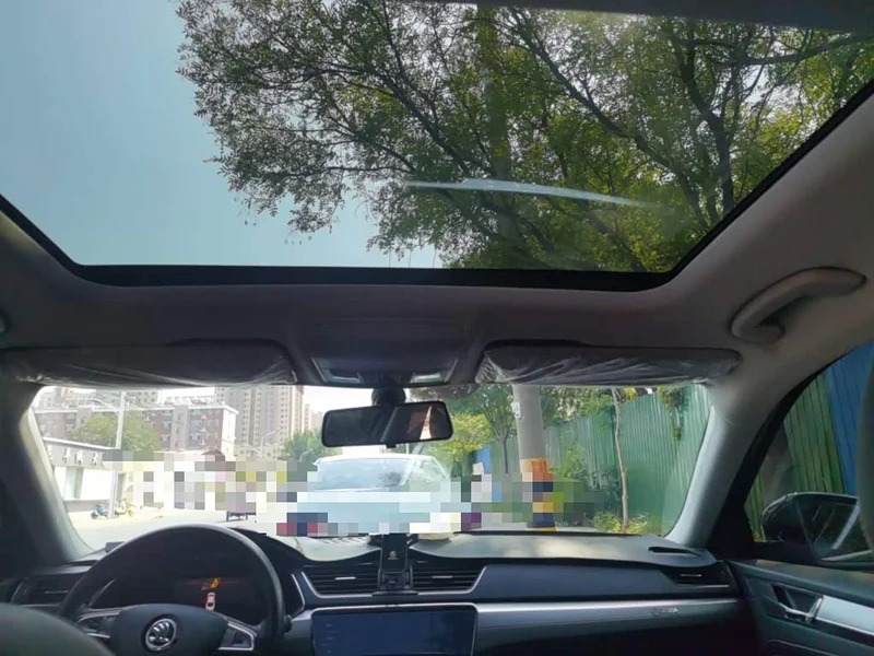 Skoda Superb — фото 14
