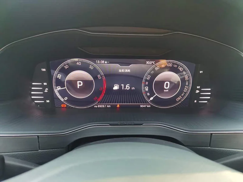 Skoda Superb — фото 7