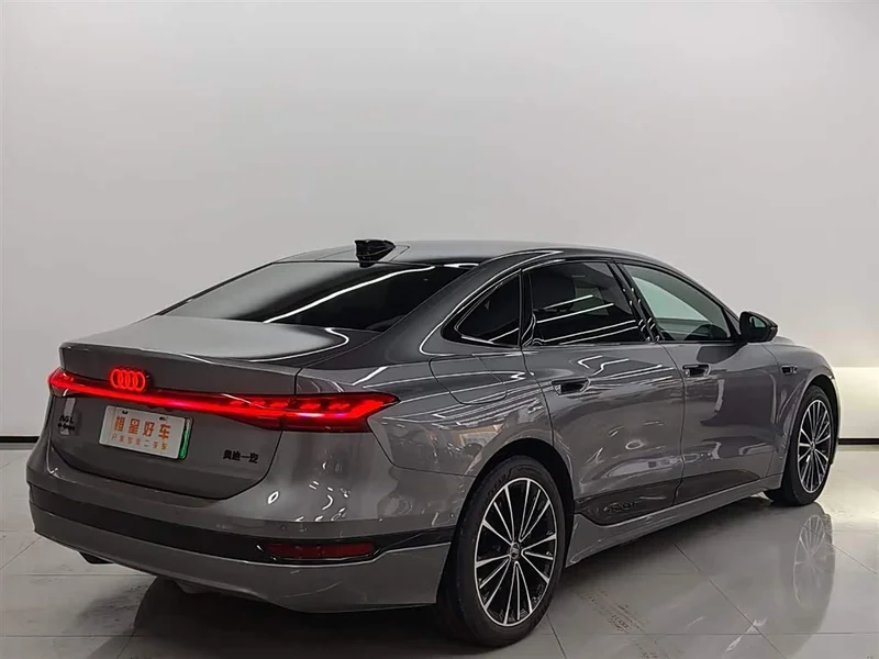 Audi A6L — фото 4