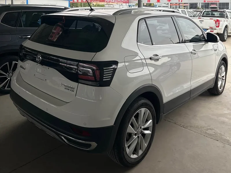 Volkswagen T-Cross — фото 8