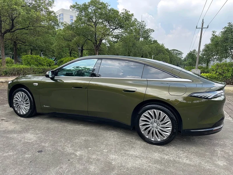Buick ZhiJing L7 — фото 14