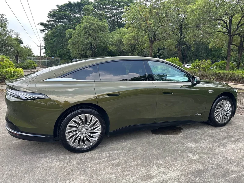 Buick ZhiJing L7 — фото 15