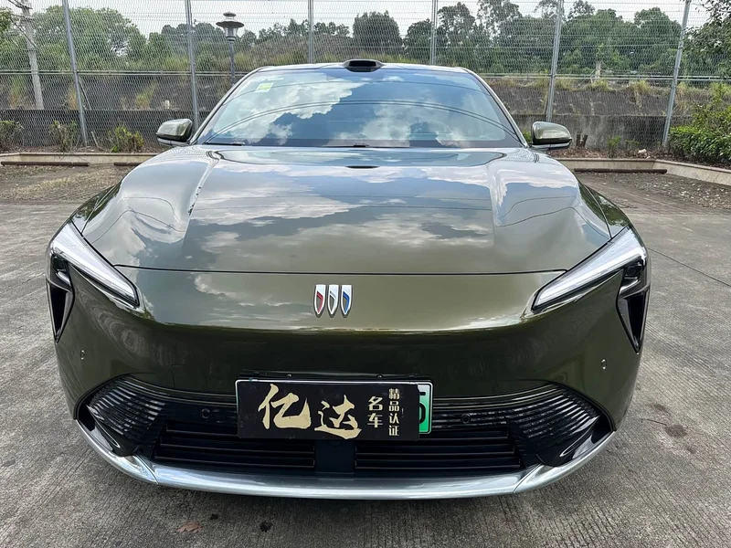 Buick ZhiJing L7 — фото 3