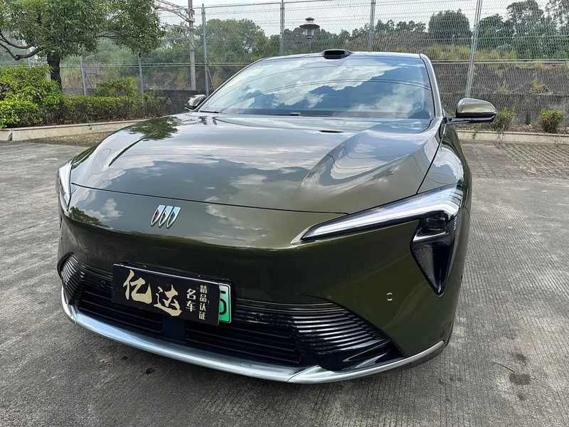 Buick ZhiJing L7 — фото 4