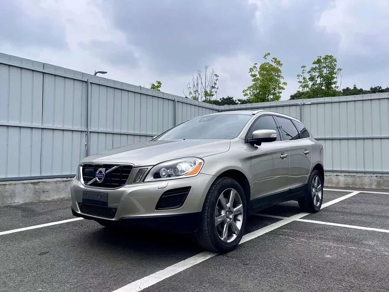 Volvo XC60 (Imported) — фото 1