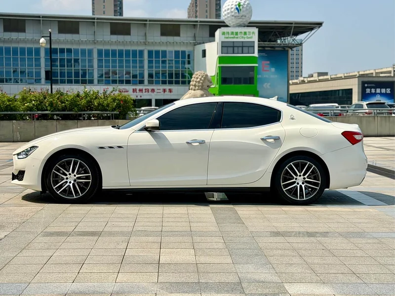 Maserati Ghibli — фото 4