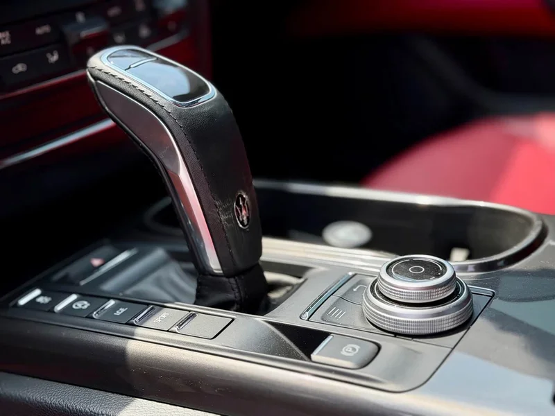 Maserati Ghibli — фото 6