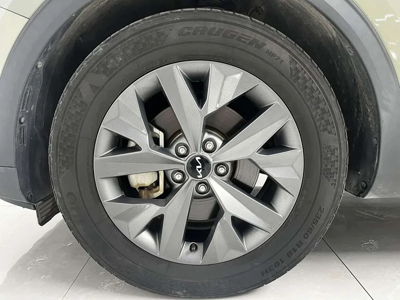 Kia Sportage — фото 6