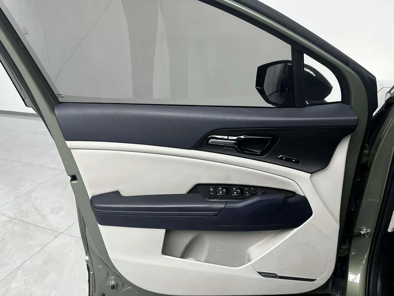 Kia Sportage — фото 7