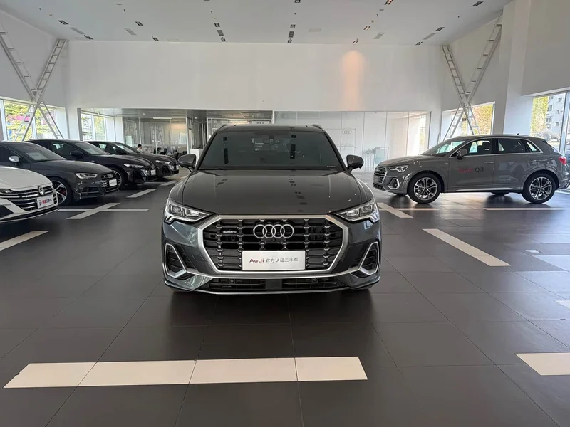 Audi Q3 — фото 3