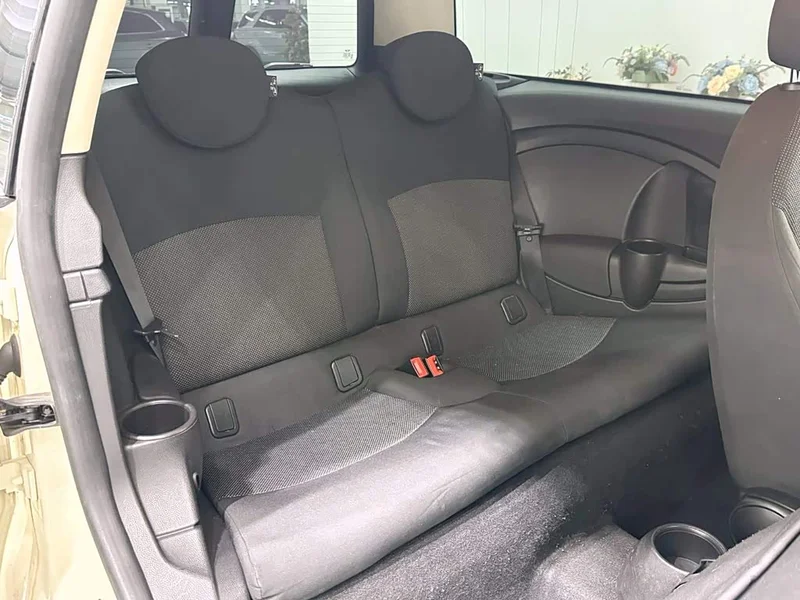 MINI CLUBMAN — фото 17