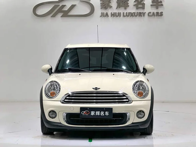 MINI CLUBMAN — фото 3