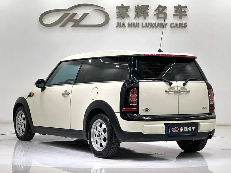 MINI CLUBMAN — фото 5