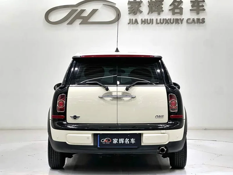 MINI CLUBMAN — фото 6