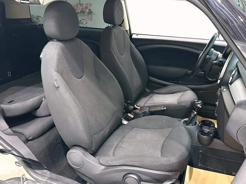 MINI CLUBMAN — фото 10