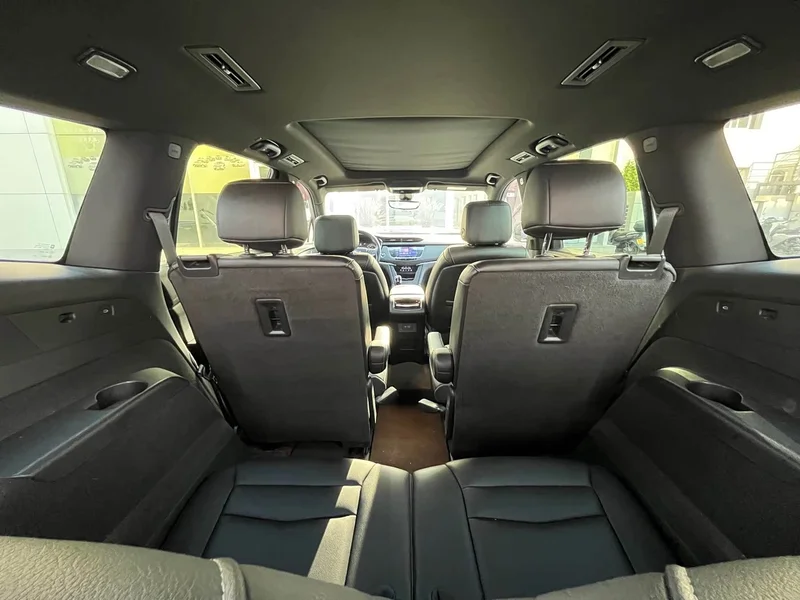 Cadillac XT6 — фото 17