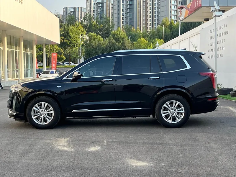 Cadillac XT6 — фото 3