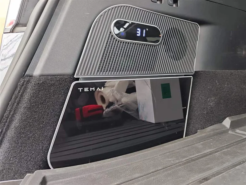 Tesla Model Y — фото 11