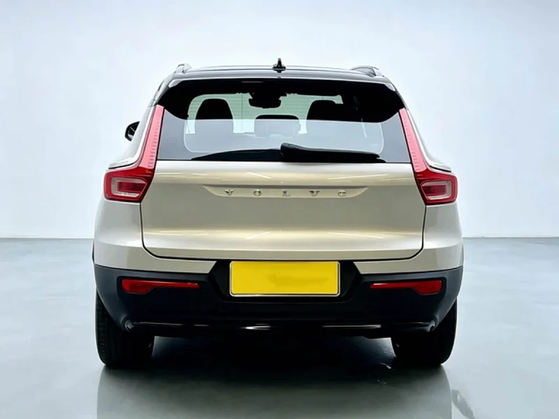 Volvo XC40 New Energy — фото 5