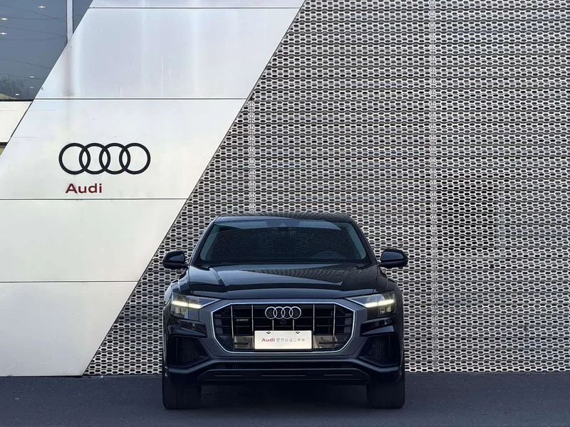 Audi Q8 — фото 2