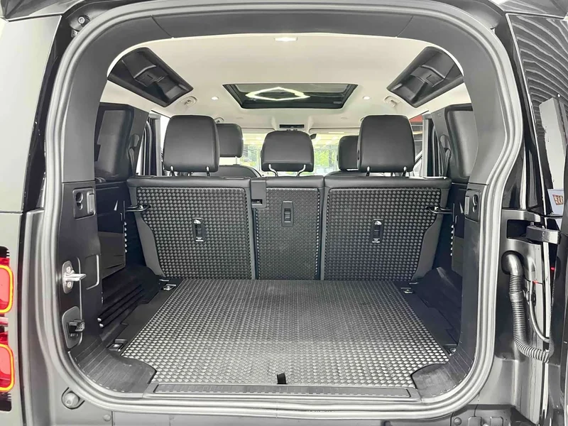 Land Rover Defender — фото 14