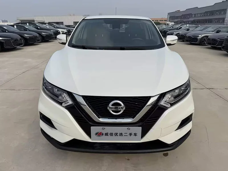 Nissan Qashqai — фото 2