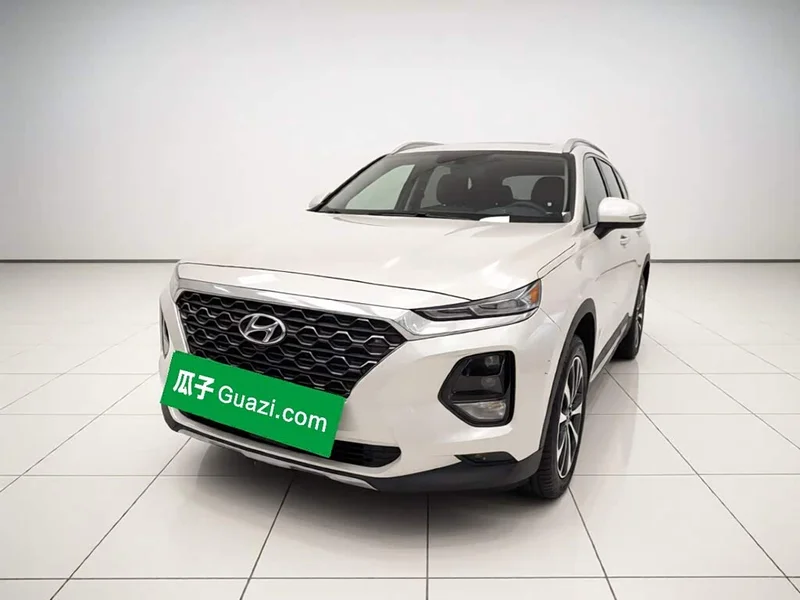 Hyundai Santa Fe — фото 1