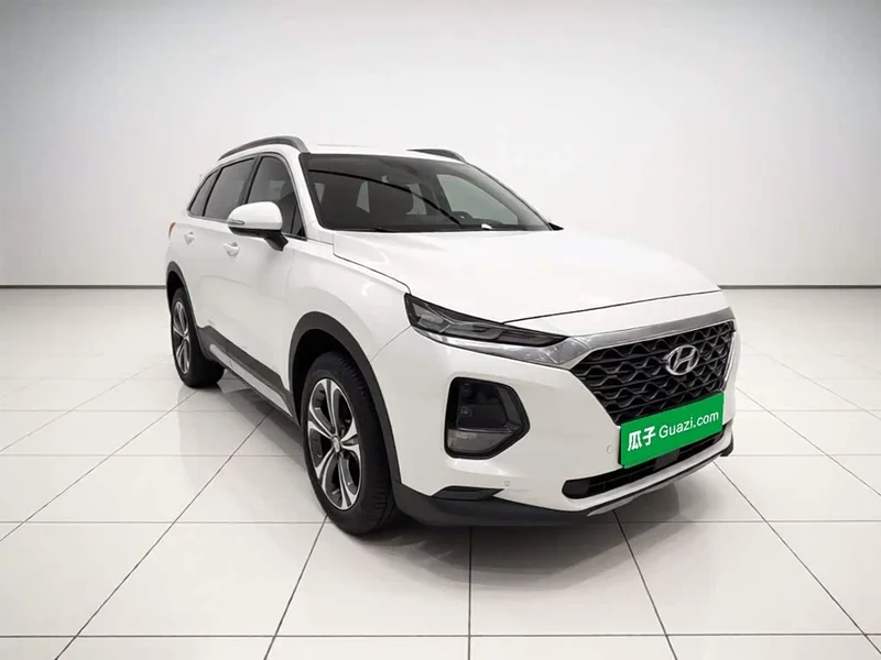 Hyundai Santa Fe — фото 3