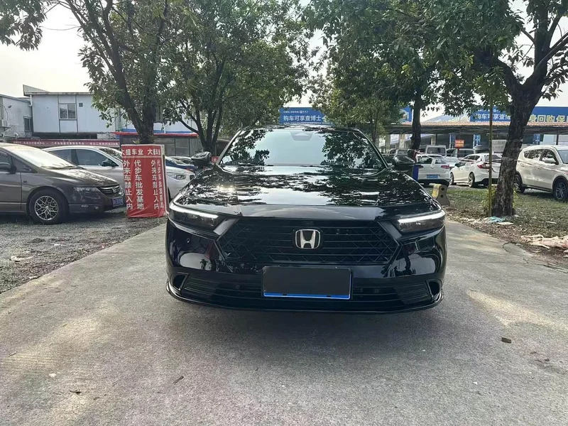 Honda Accord — фото 3