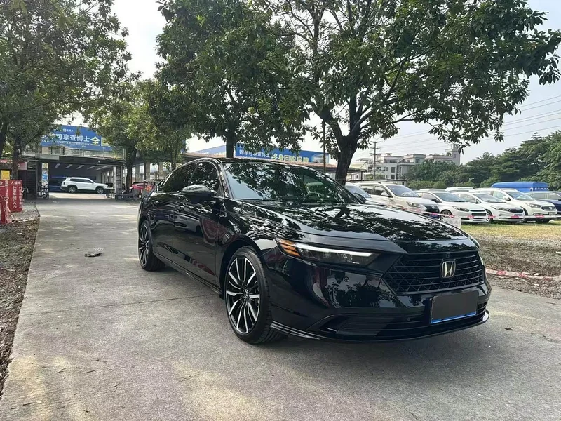 Honda Accord — фото 4