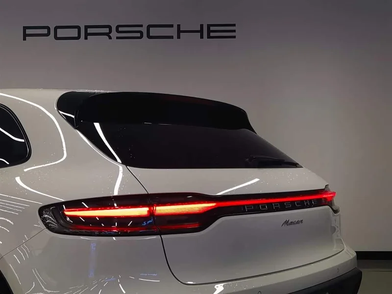 Porsche Macan — фото 13