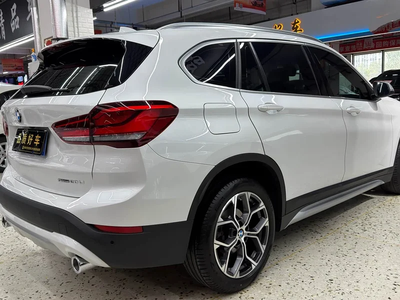 BMW X1 — фото 4
