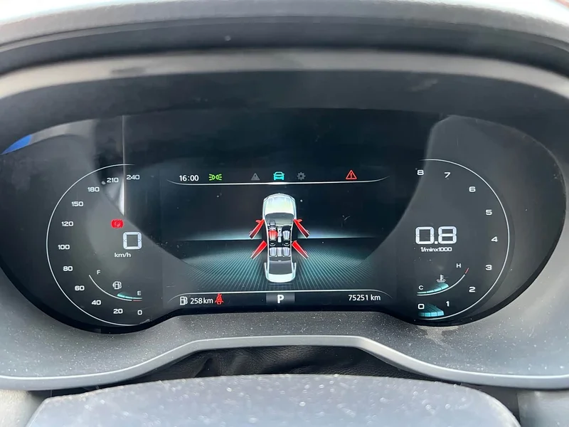 Roewe i5 — фото 14