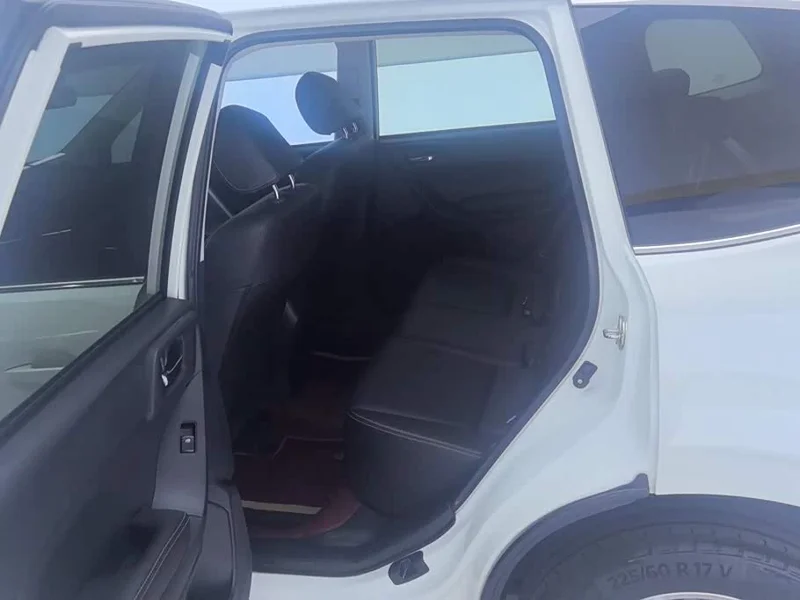 Subaru Forester — фото 11