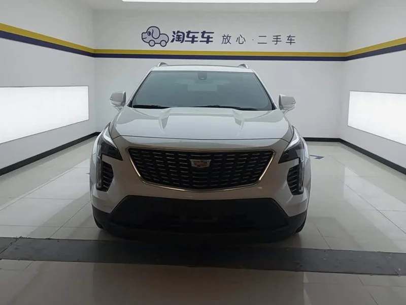 Cadillac XT4 — фото 2