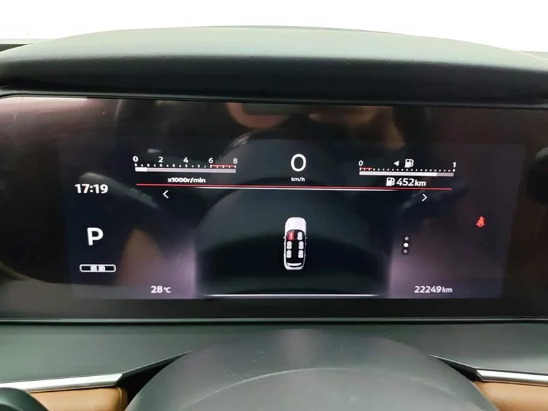 Nissan Pathfinder — фото 14